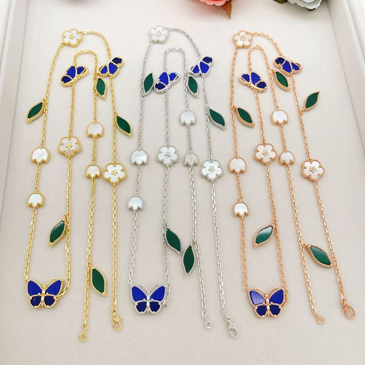 [[⭐Miroze] ] 26 NEW CLOVER 15 MOTIFS LUCKY NECKLACE