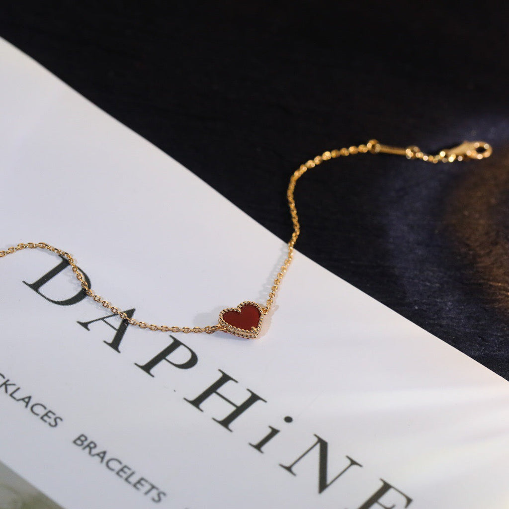 ⭐Miroze HEART-SHAPED  CARNELIAN SINGLE FLOWER BRACELET