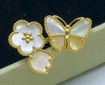 [⭐Miroze ] 26 NEW CLOVER LUCKY LIGHT YELLOW AND WHITE SET