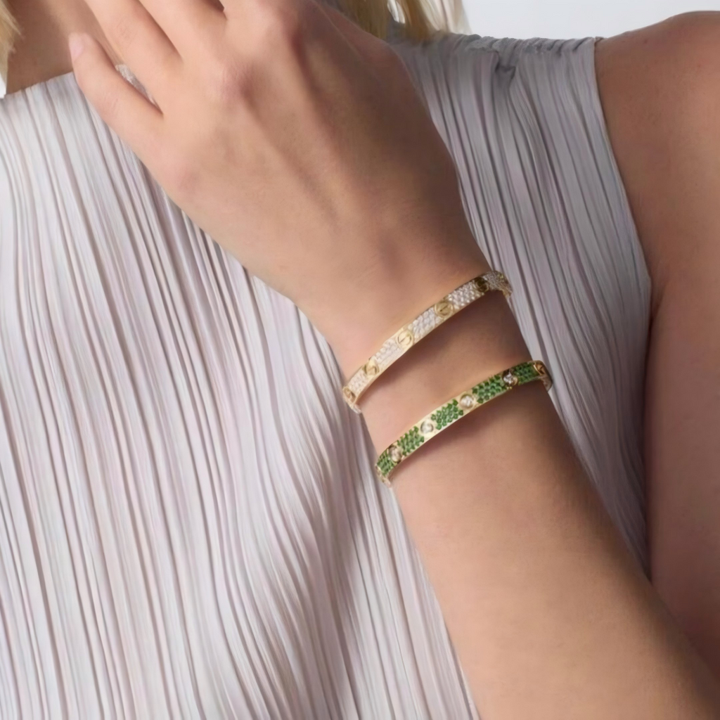 [⭐Miroze ] 2026 PAVE GEMSTONE LOVE BRACELET 6.1MM 10 DIAMONDS