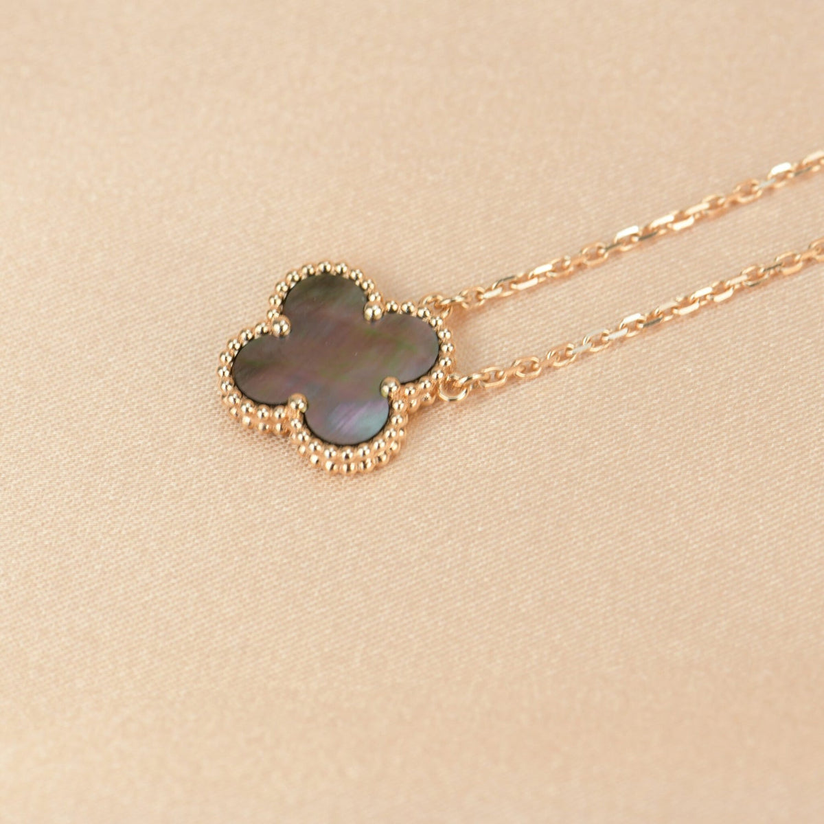 [⭐Miroze]CLOVER 15MM  GRAY MOTHER OF PEARL NECKLACE
