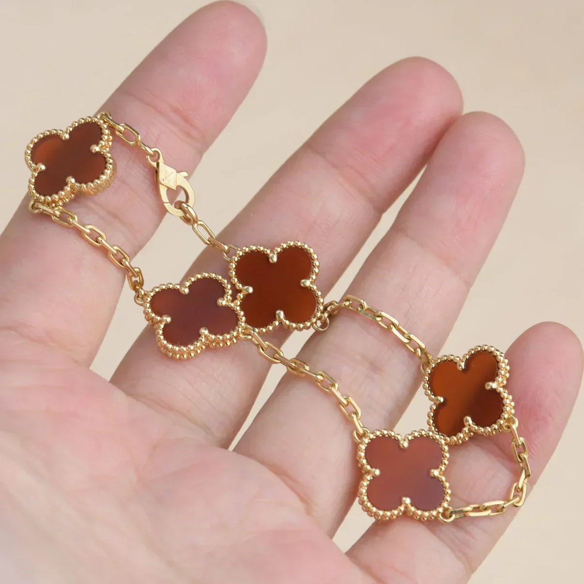 [⭐Miroze ]New  CLOVER 5 MOTIF RED CORNELIAN BRACELET COLLECTION