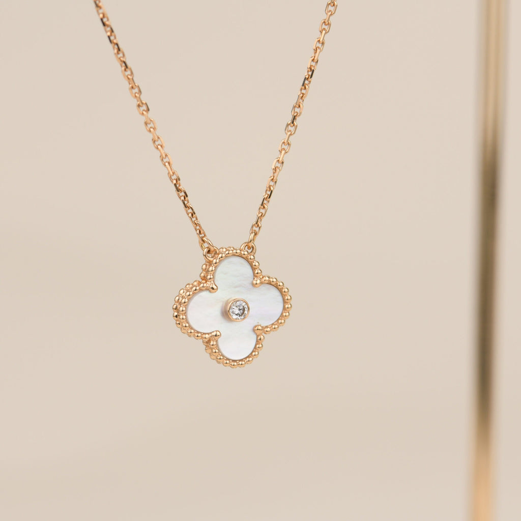 ⭐Miroze CLOVER 15MM DIAMOND WHITE FRITILLARIA NECKLACE