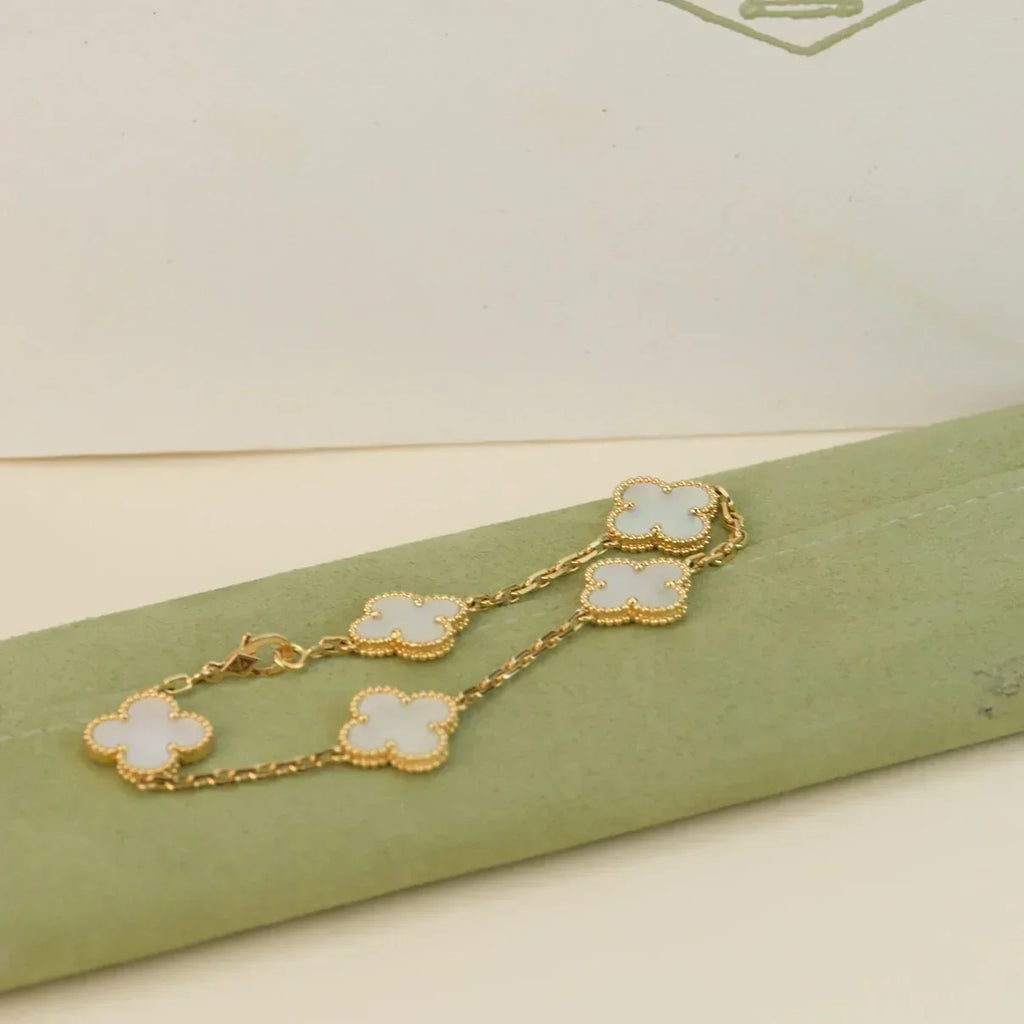 [⭐Miroze ]New CLOVER WHITE PEARL MOP 5 MOTIF BRACELET COLLECTION
