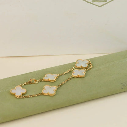 [⭐Miroze]CLOVER WHITE PEARL MOP 5 MOTIF BRACELET COLLECTION