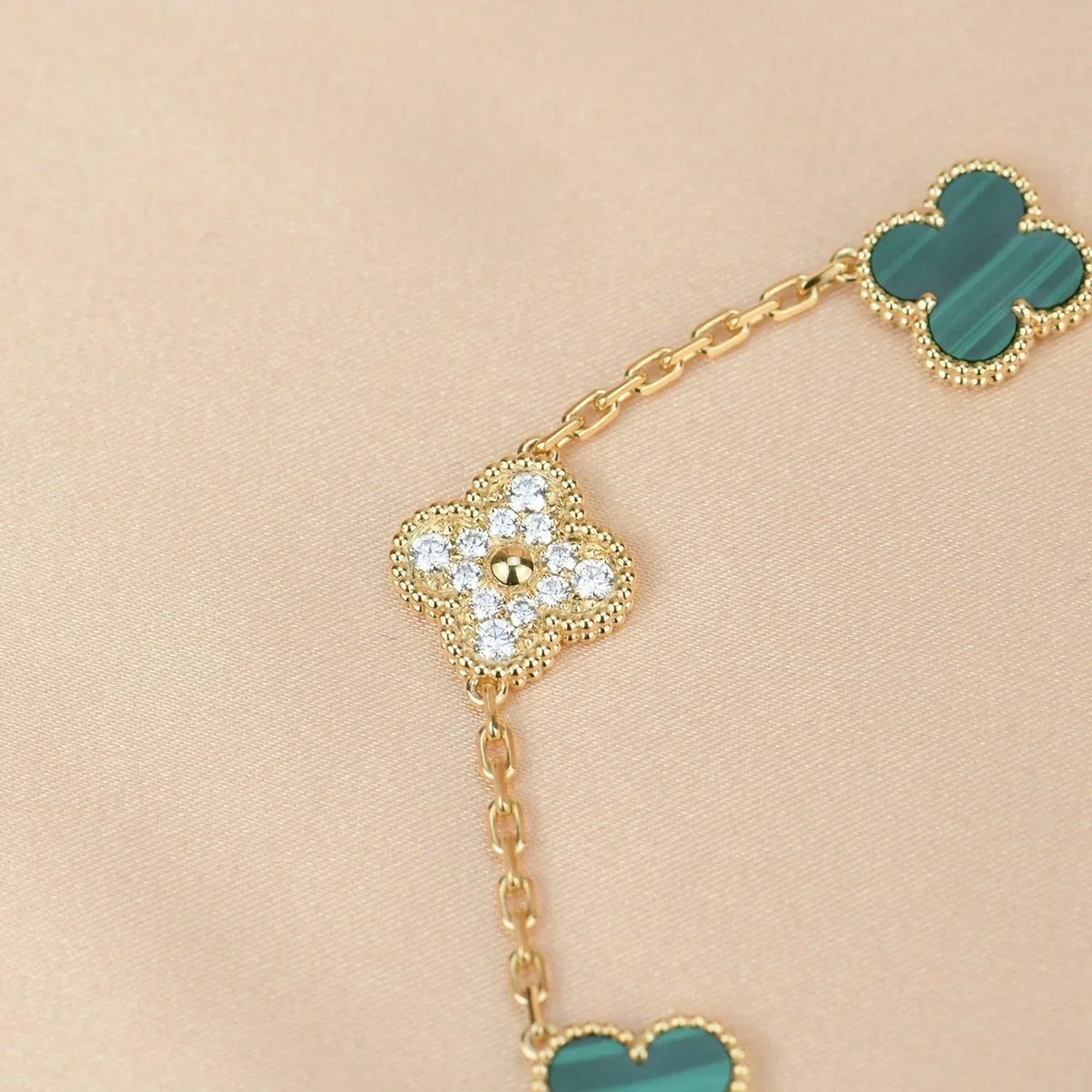 [⭐Miroze ]New  CLOVER 5 MOTIF MALACHITE BRACELET COLLECTION