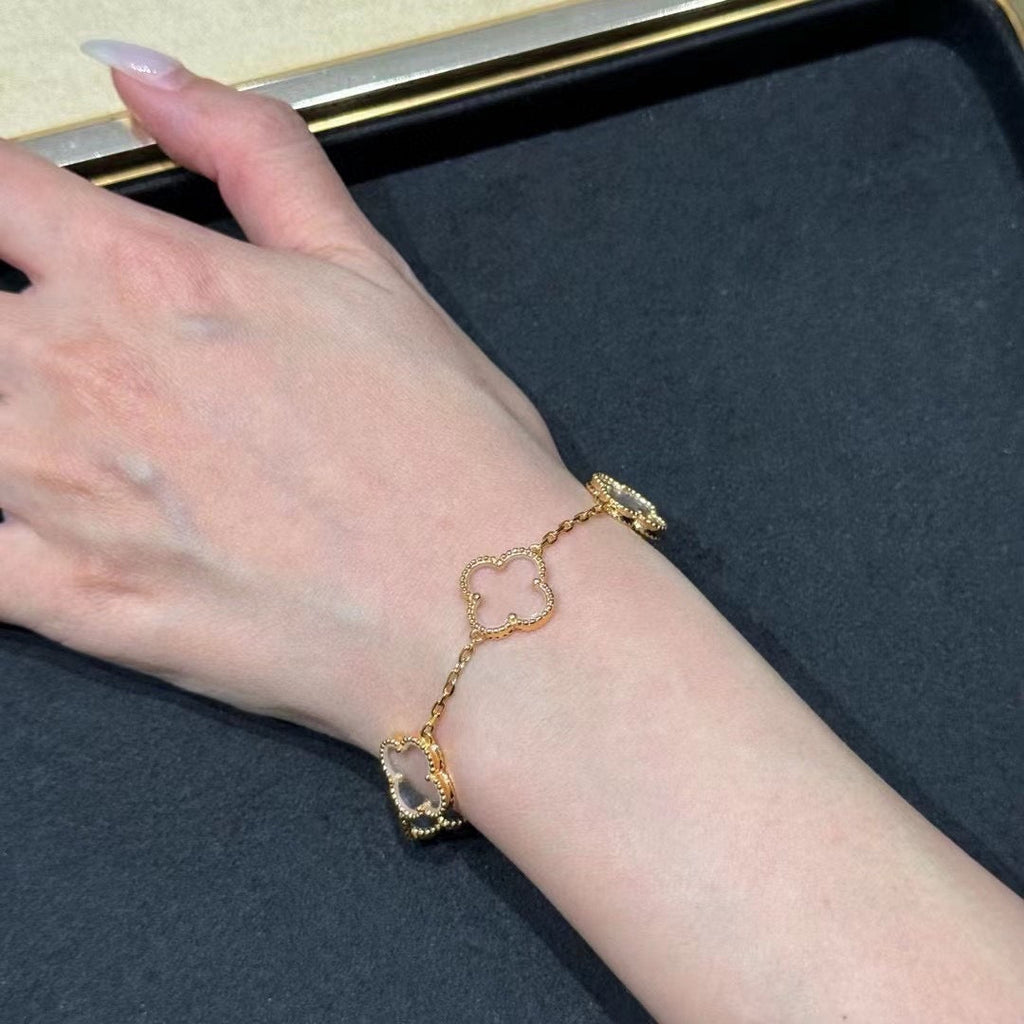 [⭐Miroze ]New CLOVER 5 MOTIF ROCK CRYSTAL BRACELET