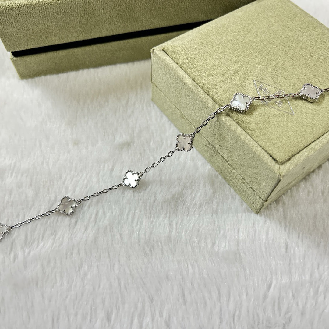 [⭐Miroze]CLOVER 6 MOTIF WHITE MOP BRACELET