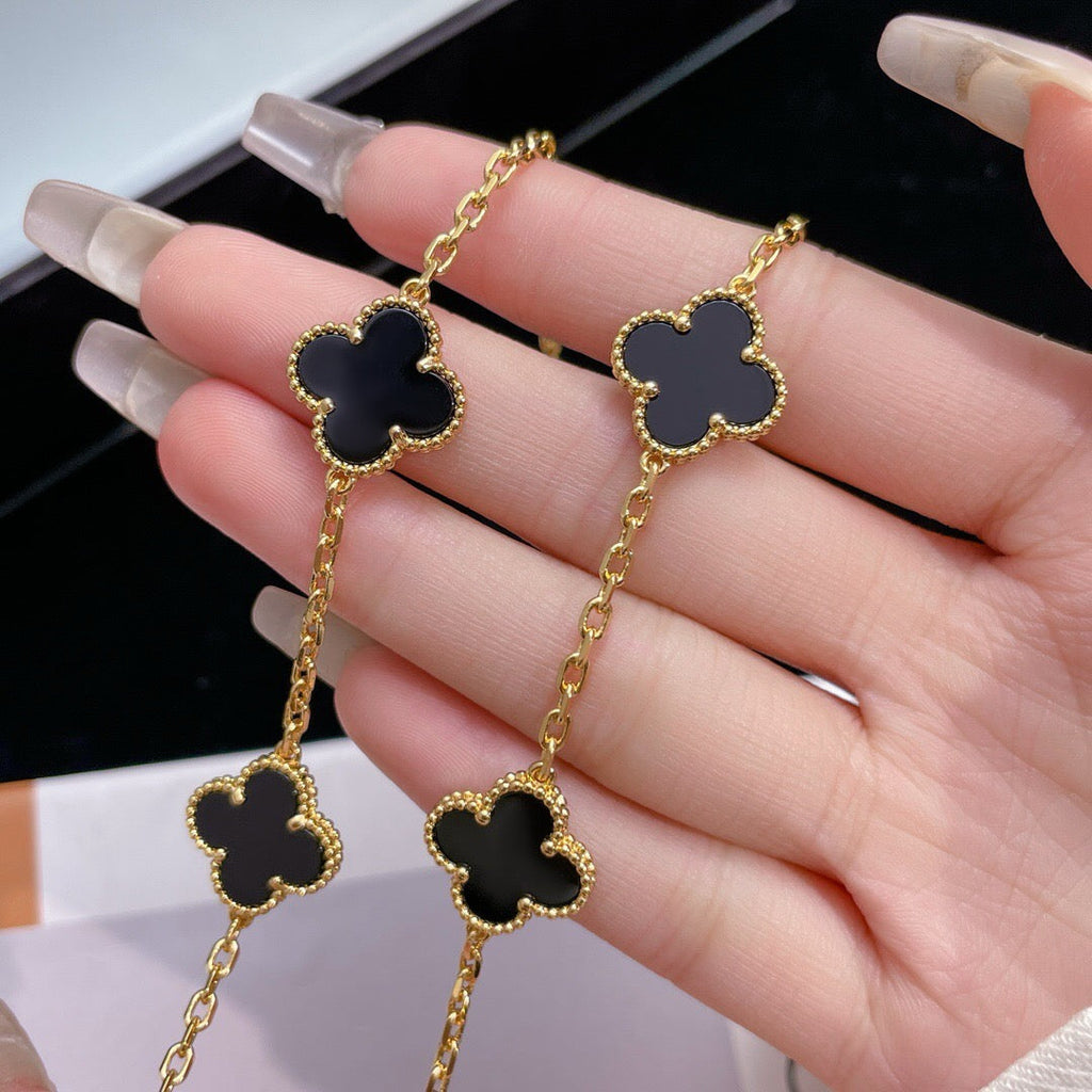 ⭐Miroze CLOVER 10 MOTIFS ONYX NECKLACE