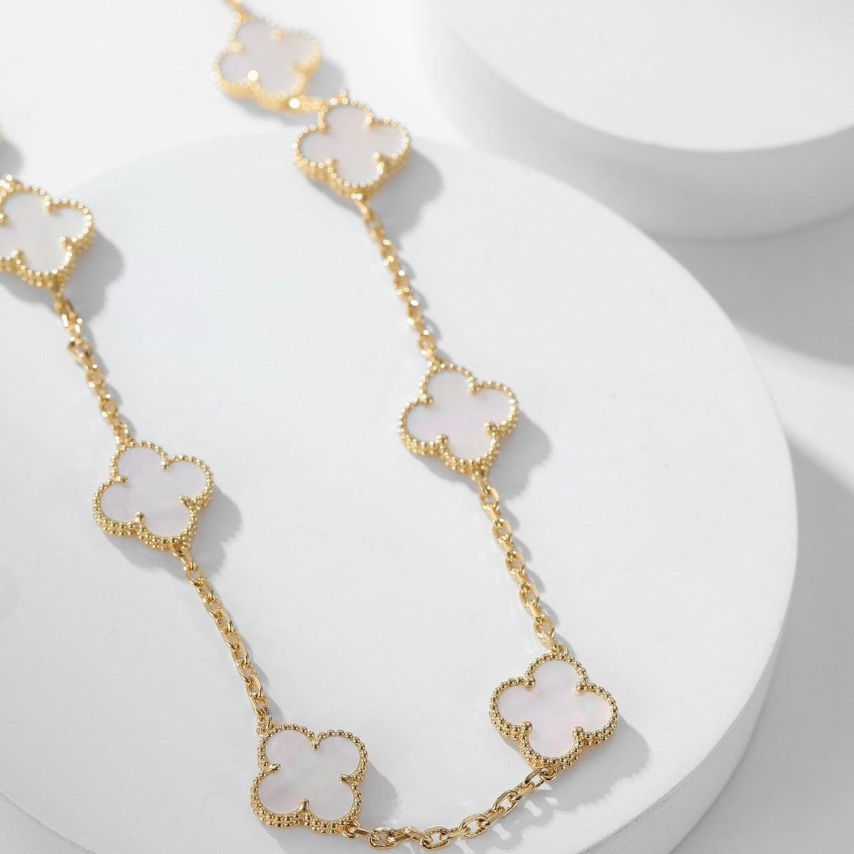 ⭐Miroze CLOVER 10 MOTIFS WHITE MOTHER OF PEARL NECKLACE