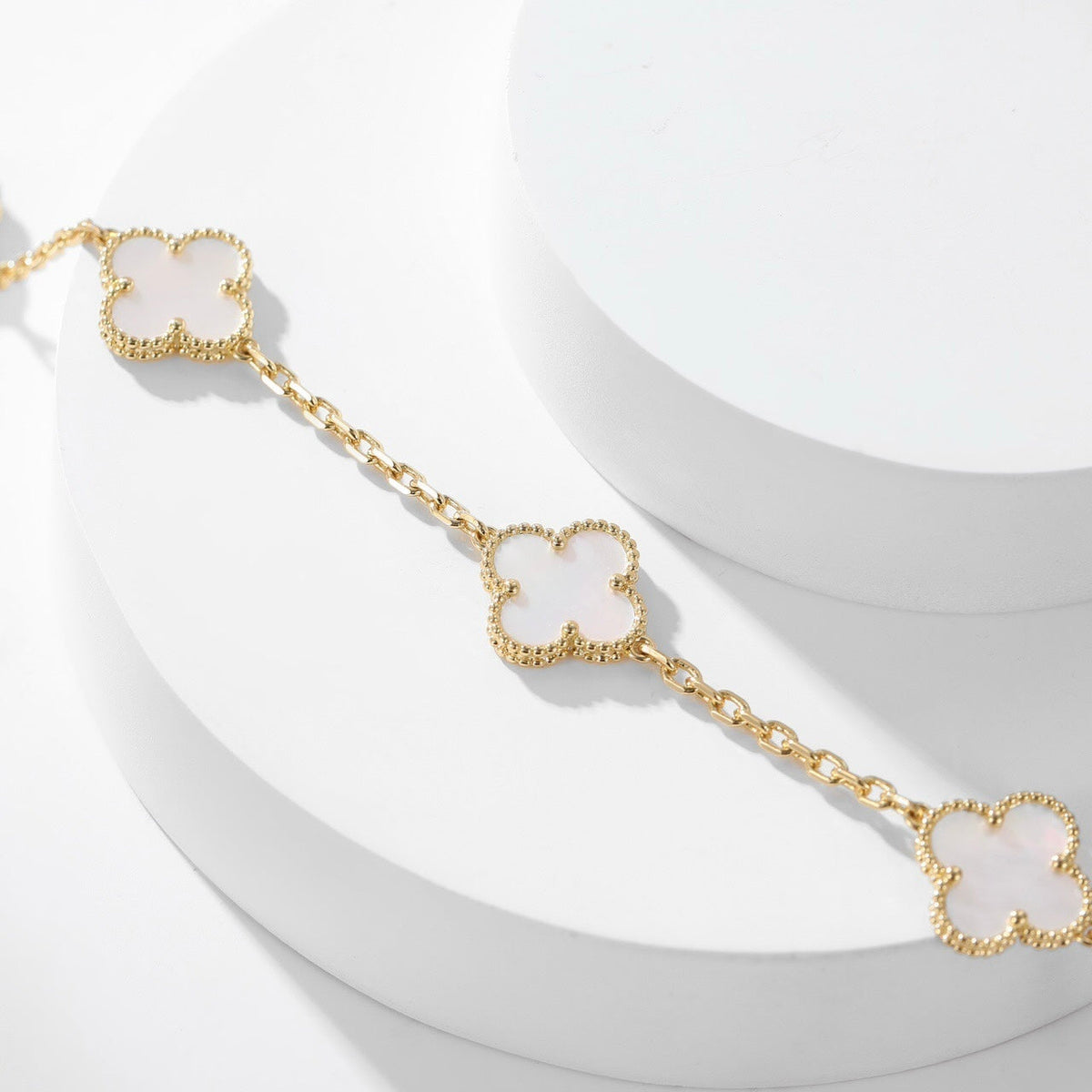 [⭐Miroze]CLOVER 10 MOTIFS WHITE MOTHER OF PEARL NECKLACE