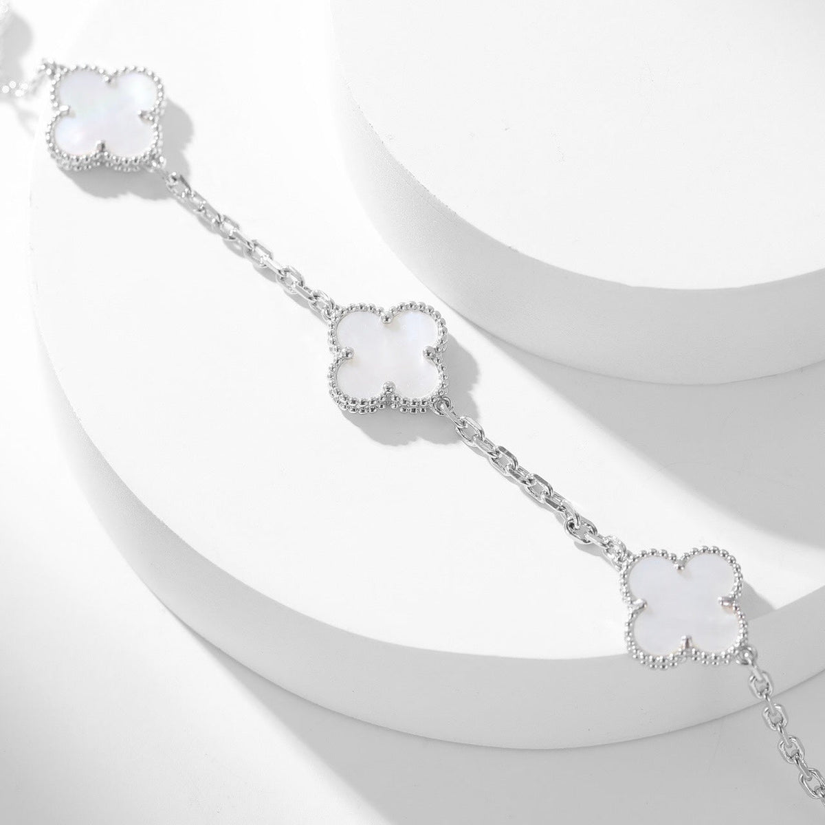 ⭐Miroze CLOVER 10 MOTIFS WHITE MOTHER OF PEARL NECKLACE