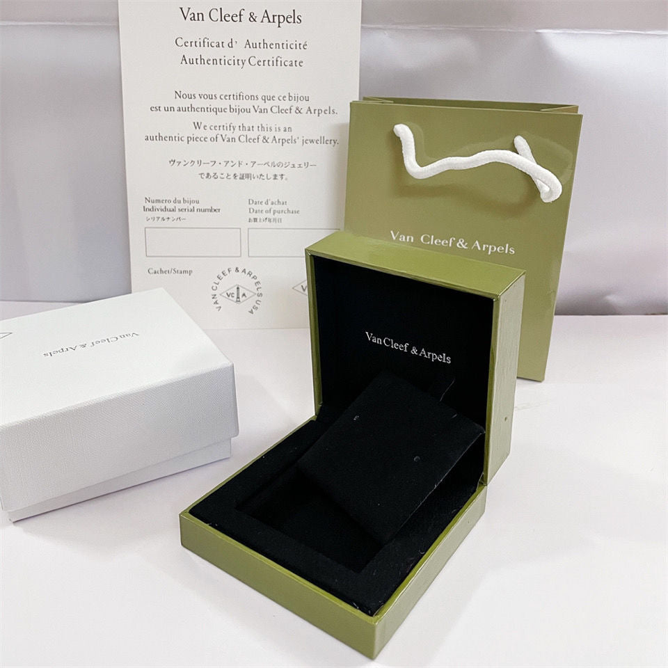⭐Miroze VA CLOVER BRACELET NECKLACE RING BOX GIFT BAG
