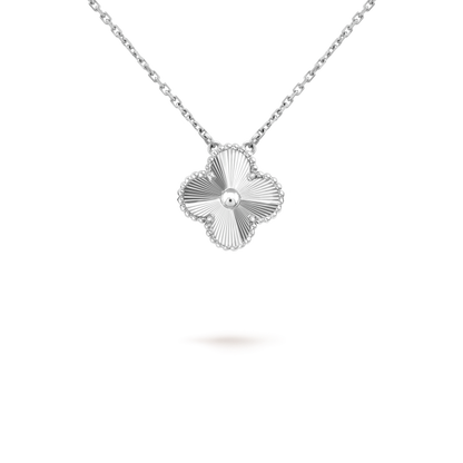 [⭐Miroze]CLOVER 15MM LASER NECKLACE SILVER