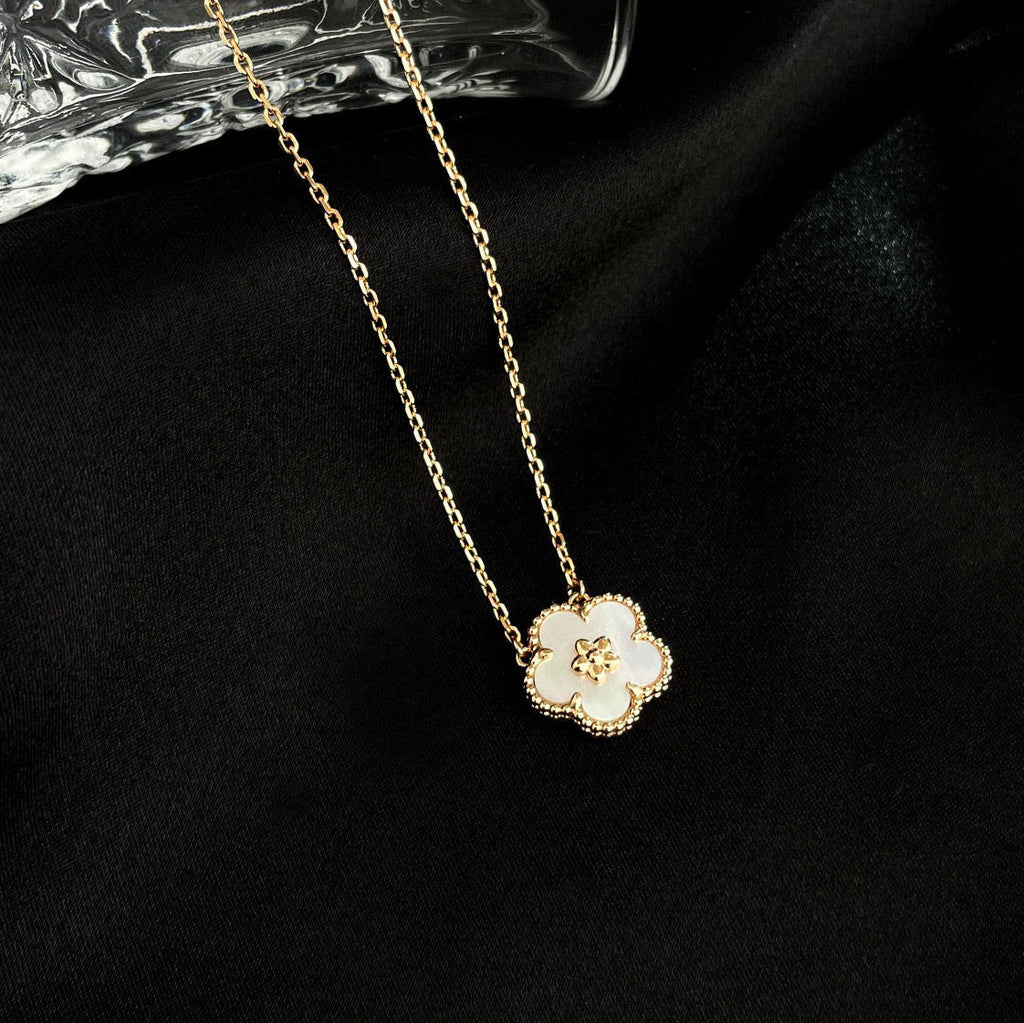 ⭐Miroze LUCKY  WHITE MOP  PLUM BLOSSOM NECKLACE