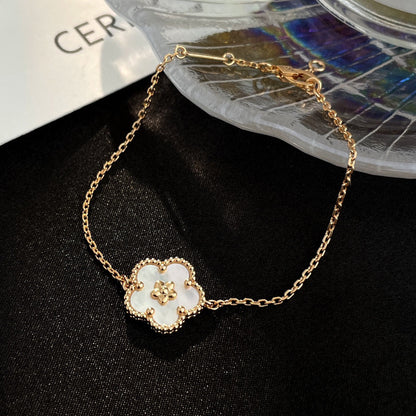 [⭐Miroze]ラッキーホワイトMOP梅の花ブレスレット