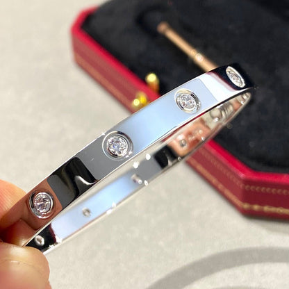 [⭐Miroze]LOVE BRACELET 6.1MM 10 DIAMONDS