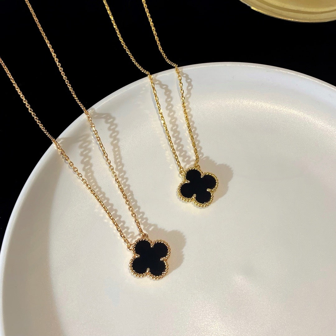 ⭐Miroze CLOVER 15MM BLACK ONYX SINGLE FLOWER NECKLACE
