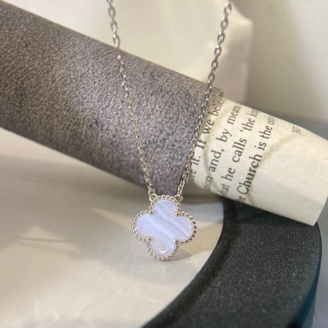 ⭐Miroze CLOVER 15MM BLUE CHALCEDONY NECKLACE SILVER