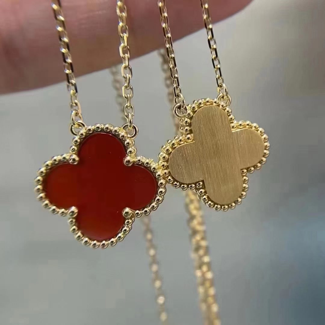 ⭐Miroze CLOVER 15MM CARNELIAN SINGLE FLOWER NECKLACE