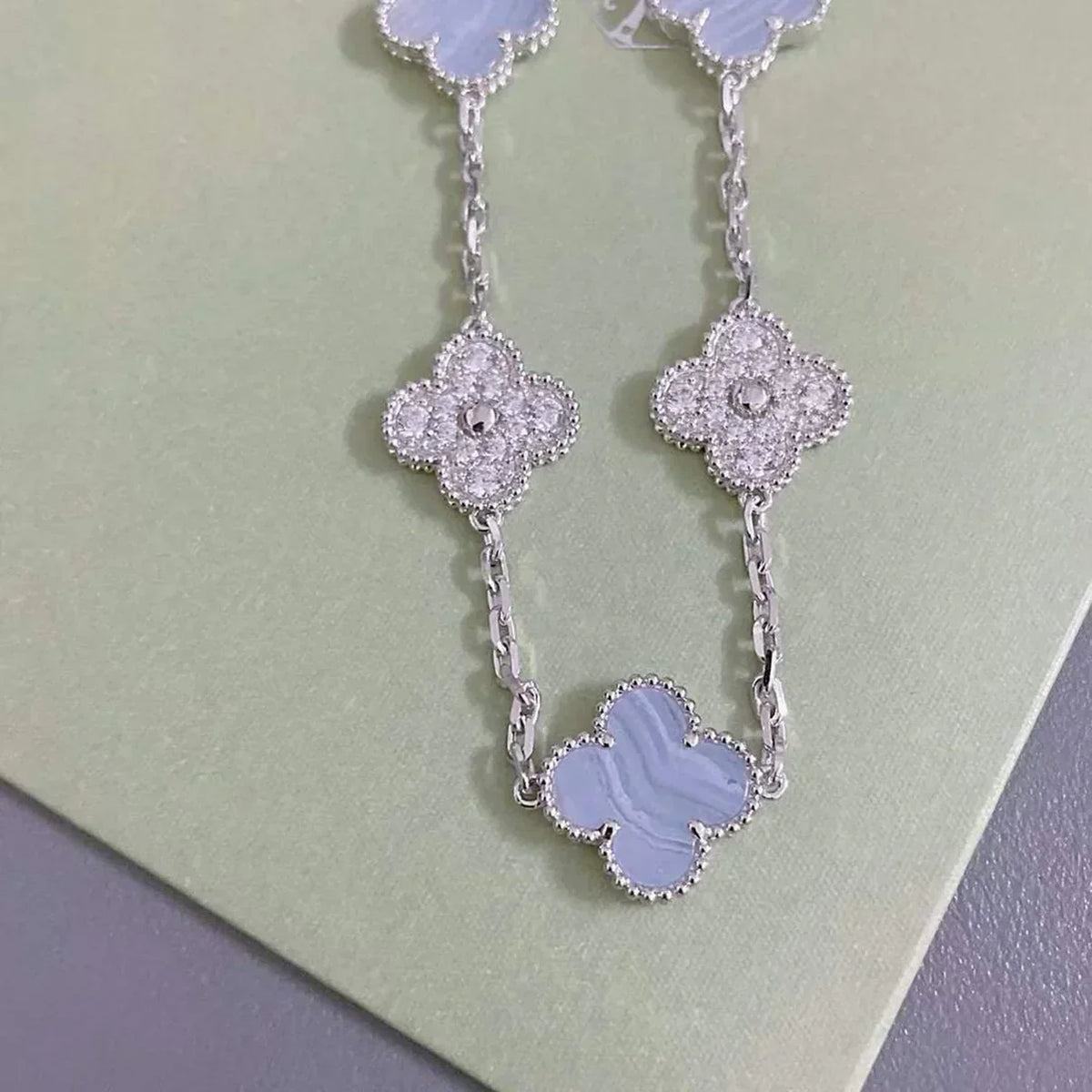 [⭐Miroze ]New  CLOVER 5 MOTIF PURPLE CHALCEDONY BRACELET COLLECTION