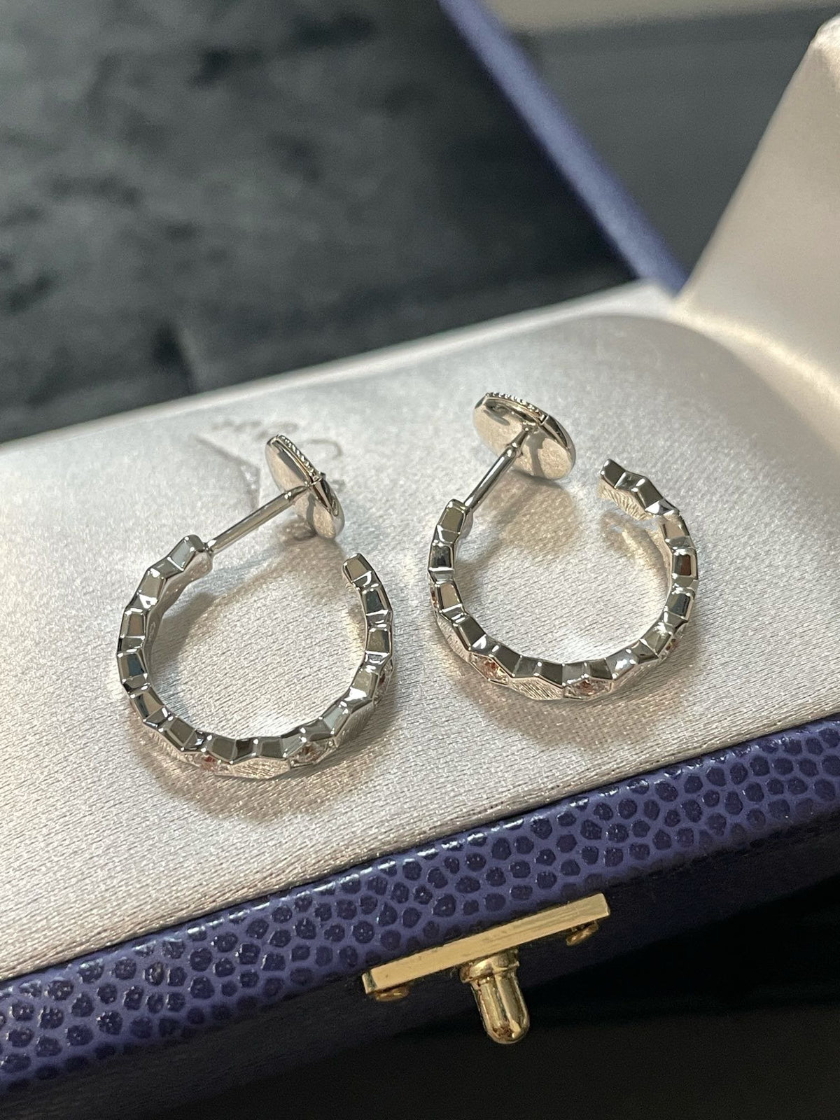 ⭐Miroze BEE LOVE Earrings Silver