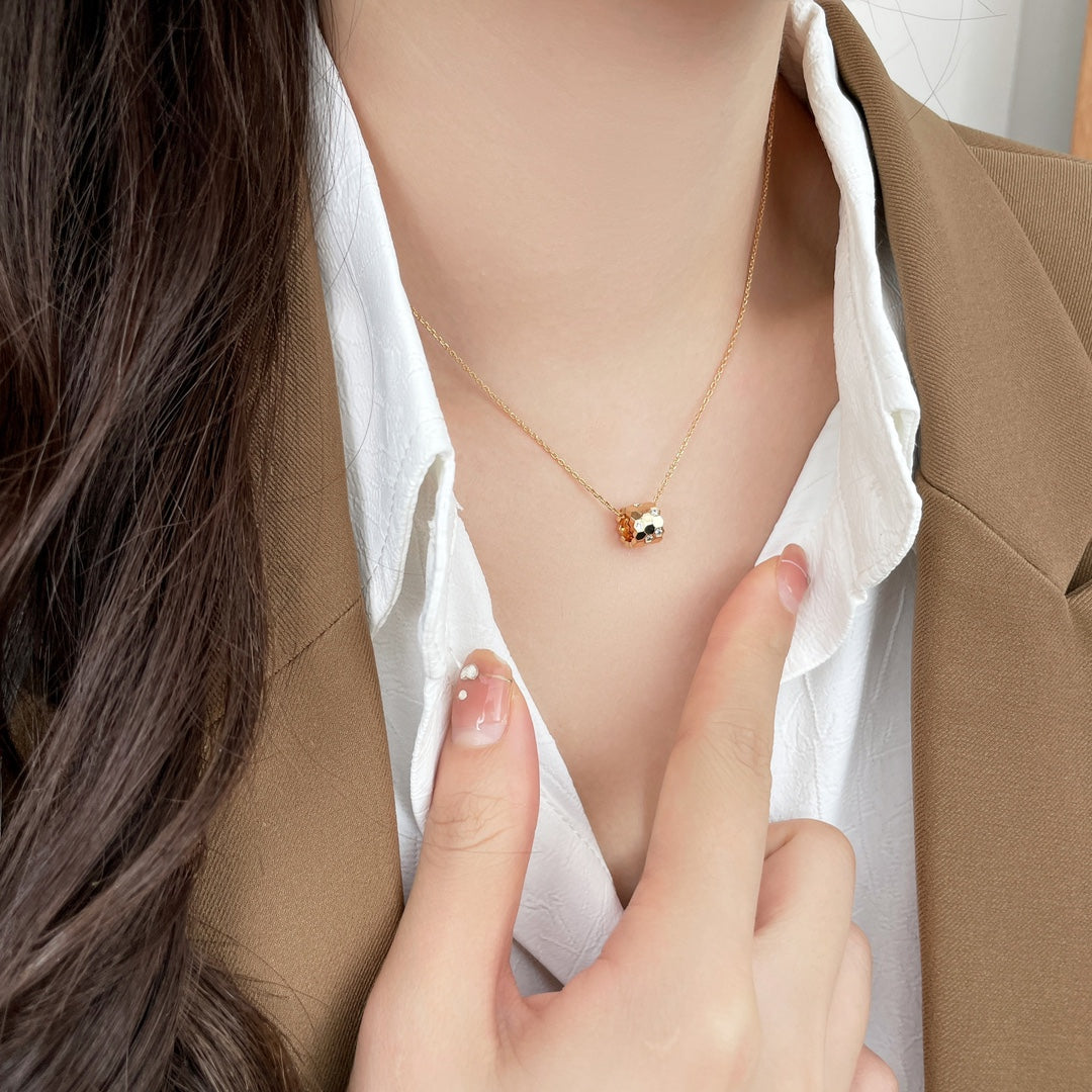 ⭐Miroze BEE MINI PEDANT DIAMOND NECKLACE