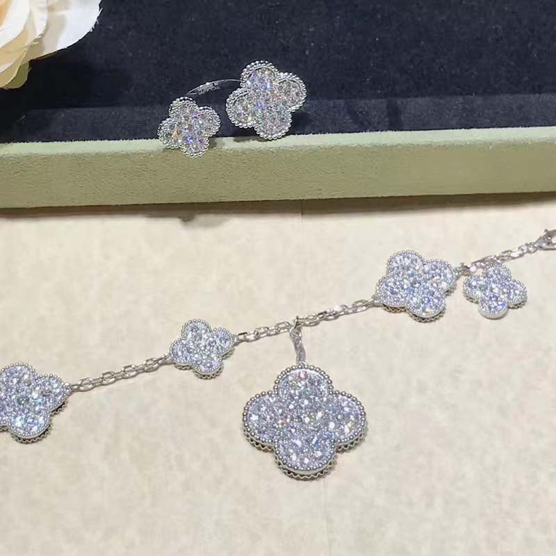 [⭐Miroze] CLOVER 6 MOTIFS SILVER DIAMOND BRACELET