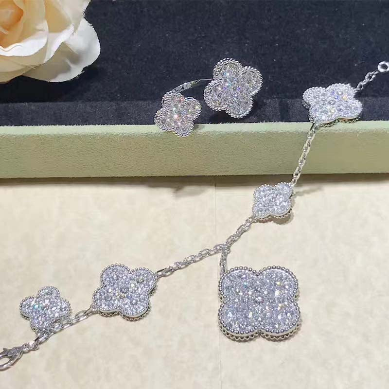⭐Miroze CLOVER 6 MOTIFS SILVER DIAMOND BRACELET