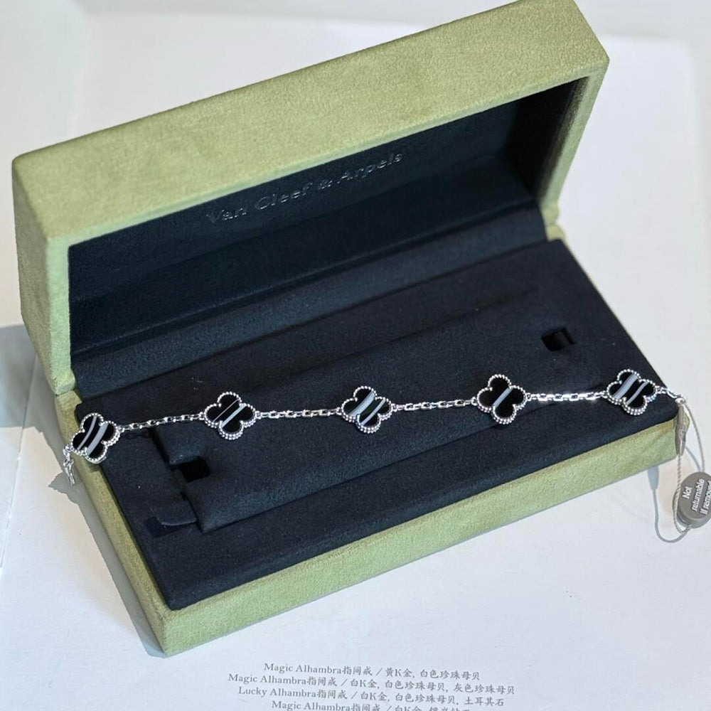 ⭐Miroze CLOVER 5 MOTIF VEINED ONYX BRACELET SILVER