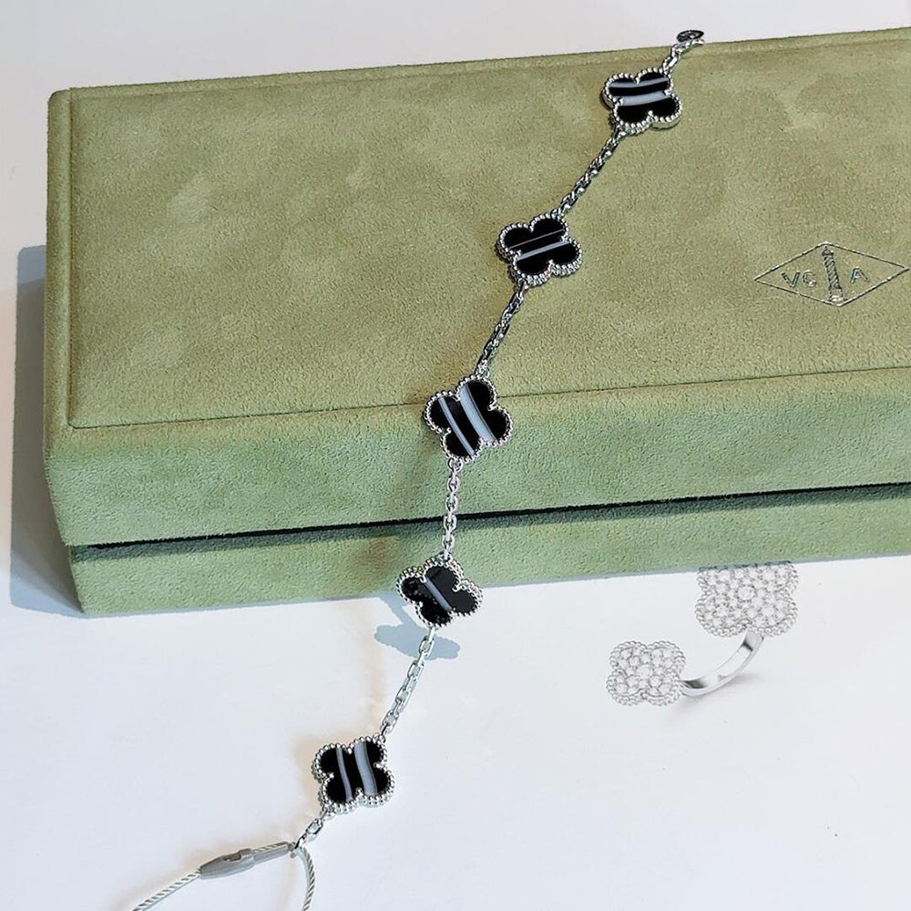 ⭐Miroze CLOVER 5 MOTIF VEINED ONYX BRACELET SILVER