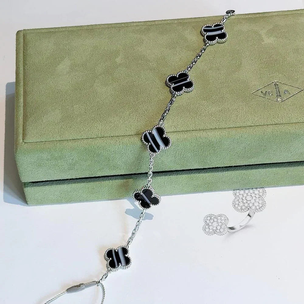 [⭐Miroze ]New  CLOVER 5 MOTIF PULSAR STONE BRACELET COLLECTION