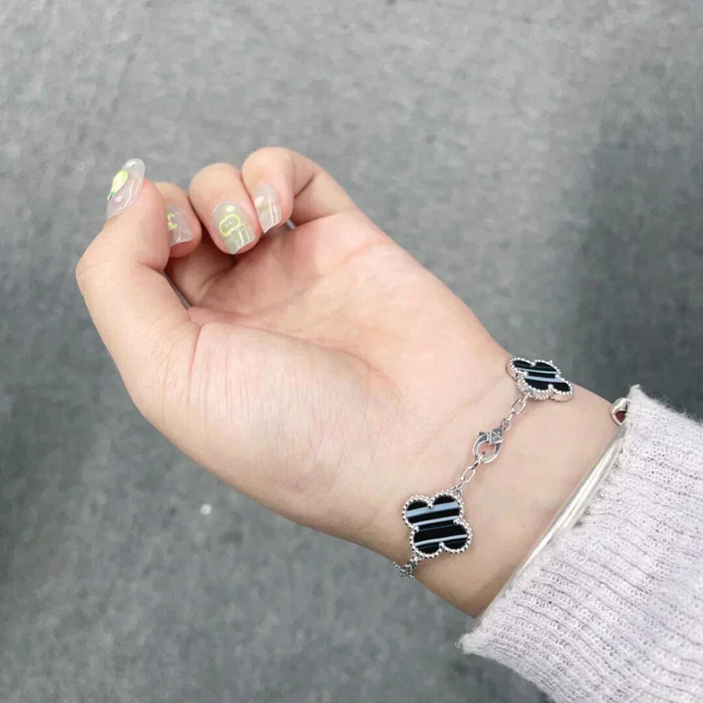 [⭐Miroze ]New  CLOVER 5 MOTIF PULSAR STONE BRACELET COLLECTION