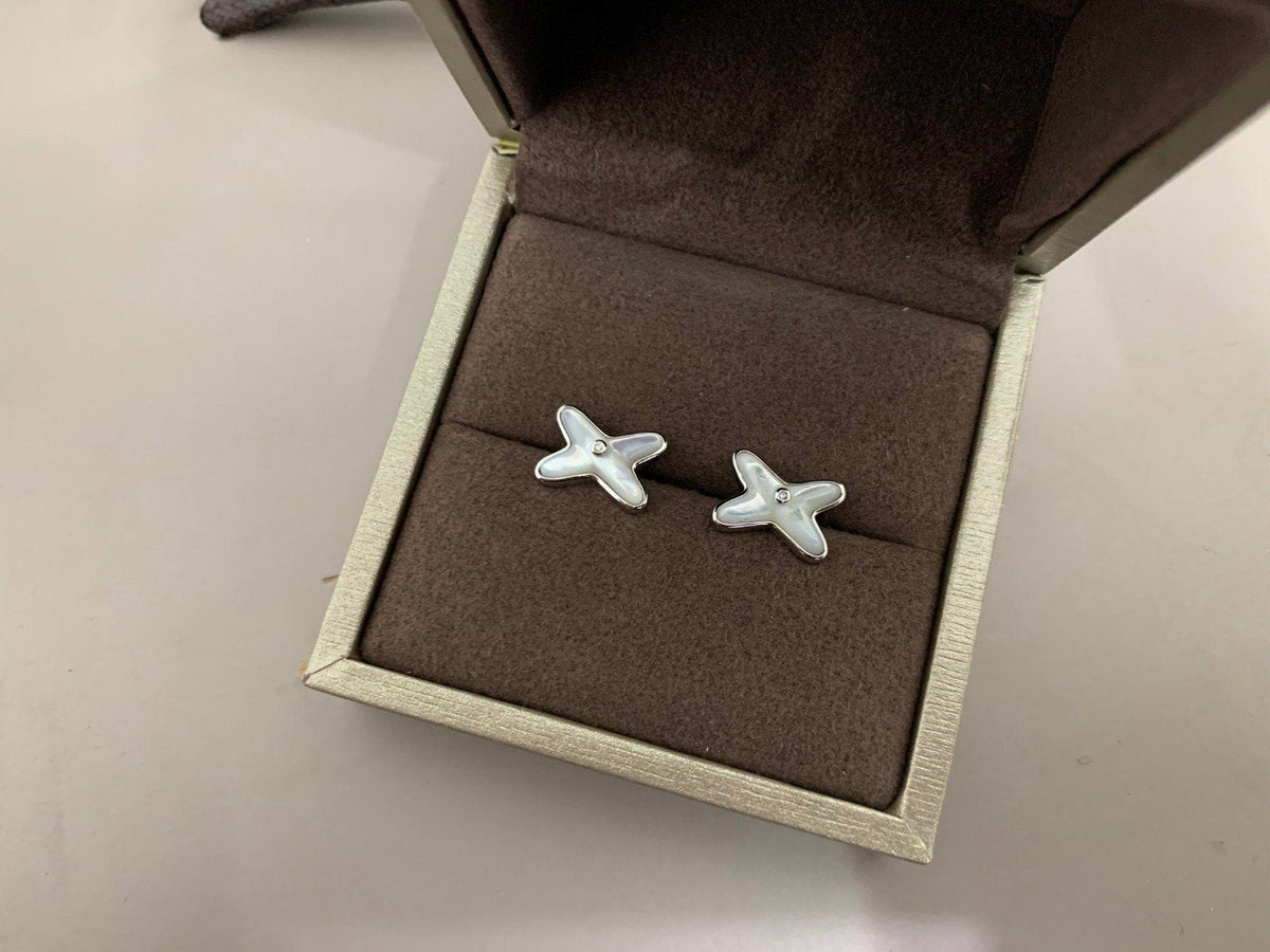 [⭐Miroze]JEUX DE WHITE MOP SILVER DIAMOND EARRINGS