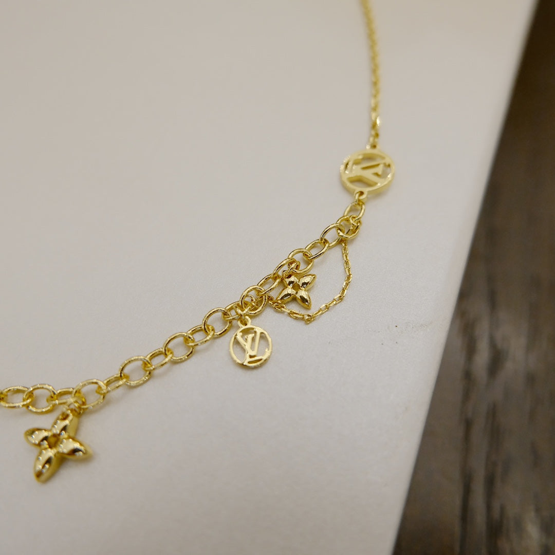 ⭐Miroze BLOOMING SUPPLE NECKLACE BRASS