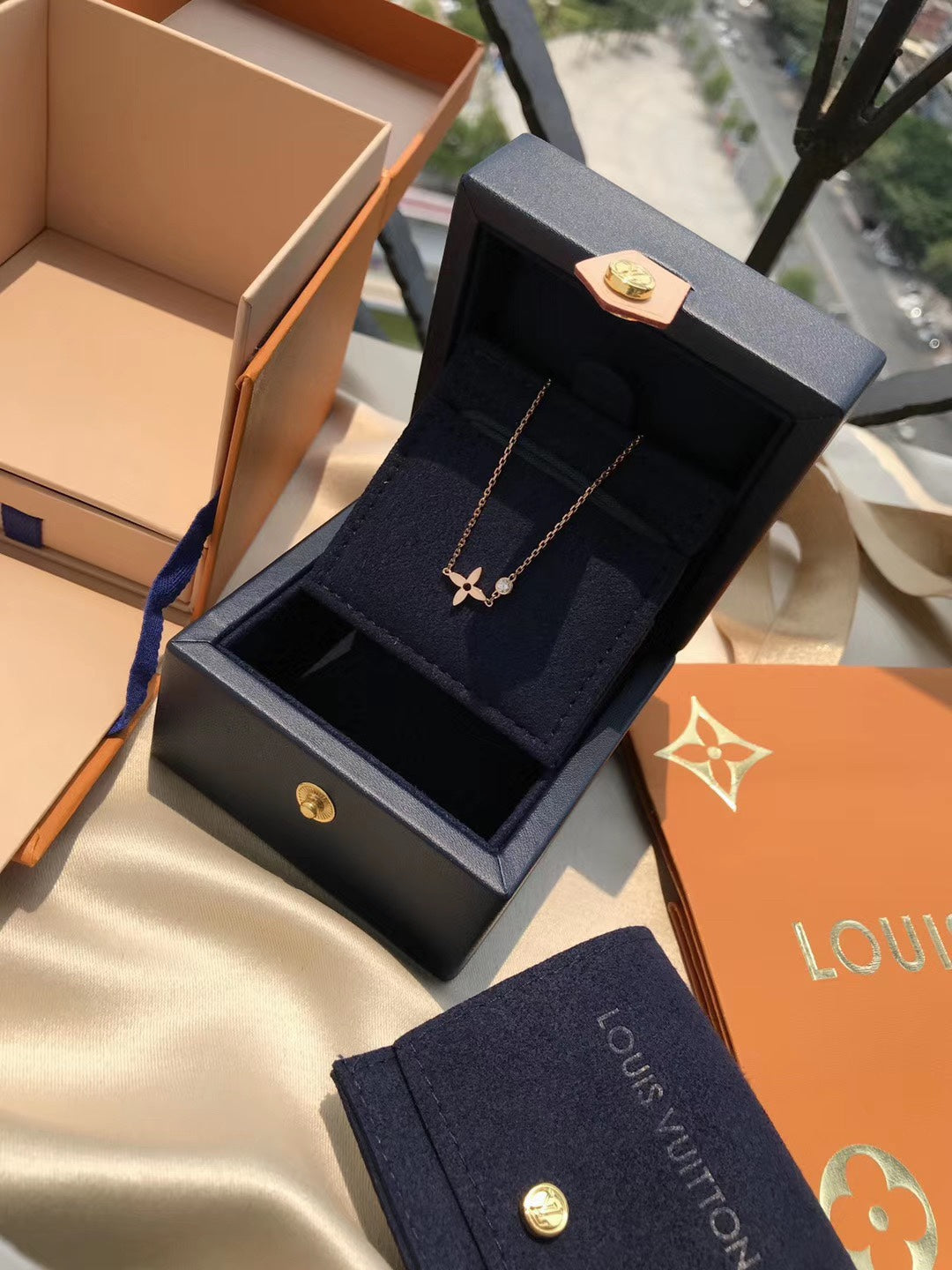 ⭐Miroze BLOSSOM PENDANT PINK GOLD AND DIAMOND