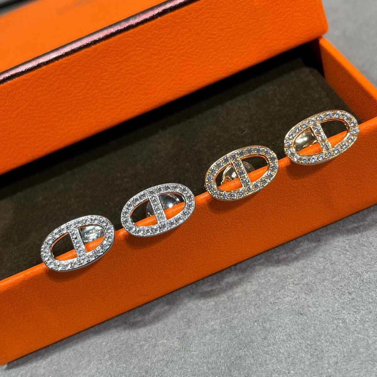 ⭐Miroze HM FULL DIAMOND PIG NOSE STUD EARRINGS