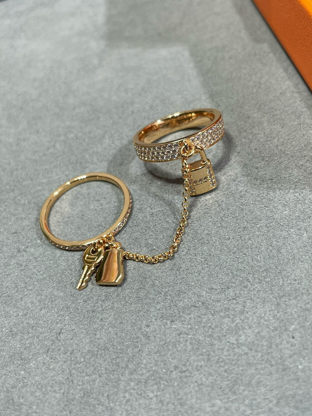 ⭐Miroze HM KELLY CLOCHETTE DOUBLE RING IN  WITH DIAMONDS