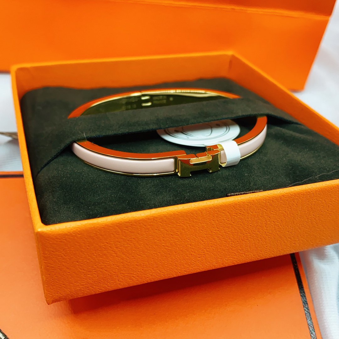 ⭐Miroze CLASSIC HM CLIC  PINK 8MM ENAMEL BRACELET