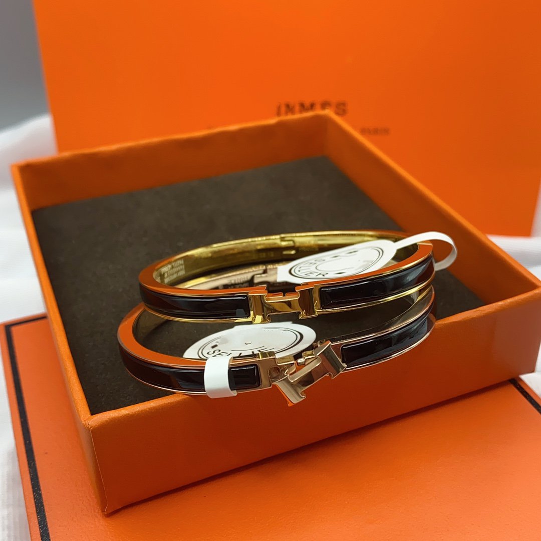 ⭐Miroze CLASSIC HM CLIC BLACK 8MM ENAMEL BRACELET