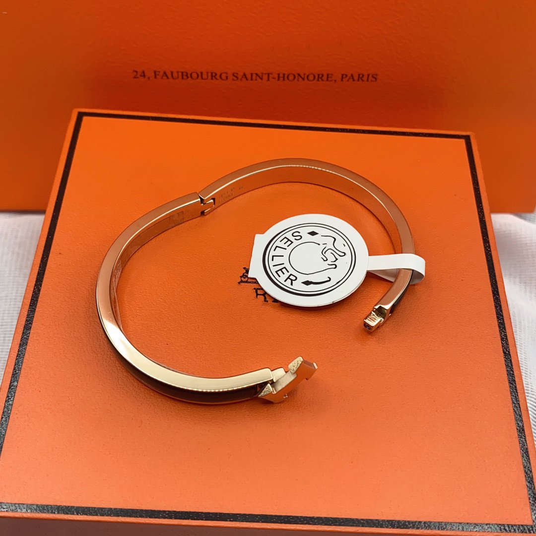 ⭐Miroze CLASSIC HM CLIC BLACK 8MM ENAMEL BRACELET