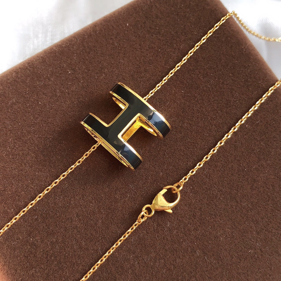 ⭐Miroze HM CLIC BLACK ENAMEL GOLD NECKLACE