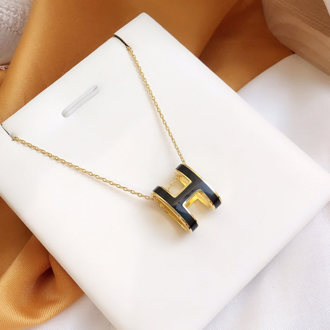[⭐Miroze]HM CLIC BLACK ENAMEL GOLD NECKLACE