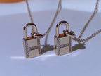 ⭐Miroze HM ADVANCED NICHE LOCK HEAD NECKLACE DIAMONDS