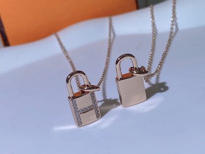 [⭐Miroze]HM ADVANCED NICHE LOCK HEAD NECKLACE DIAMONDS