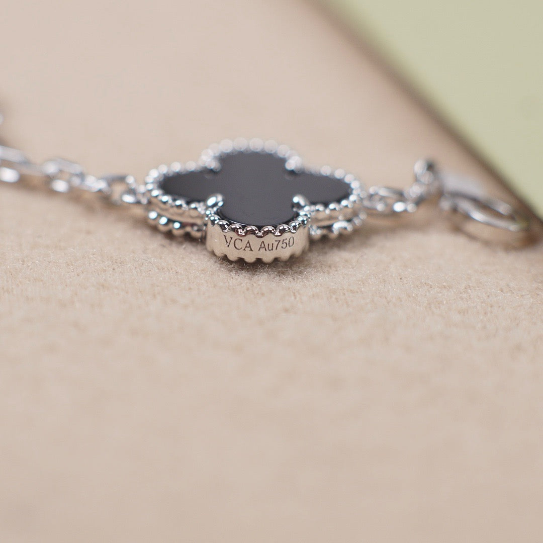 [⭐Miroze ]New CLOVER 5 MOTIF ONYXS BRACELET COLLECTION