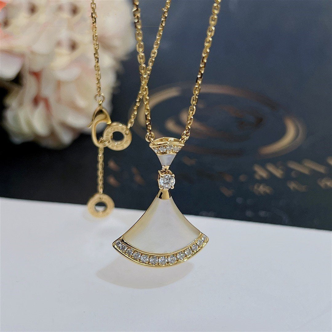 [⭐Veya]DREAM NECKLACE MOP GOLD DIAMOND