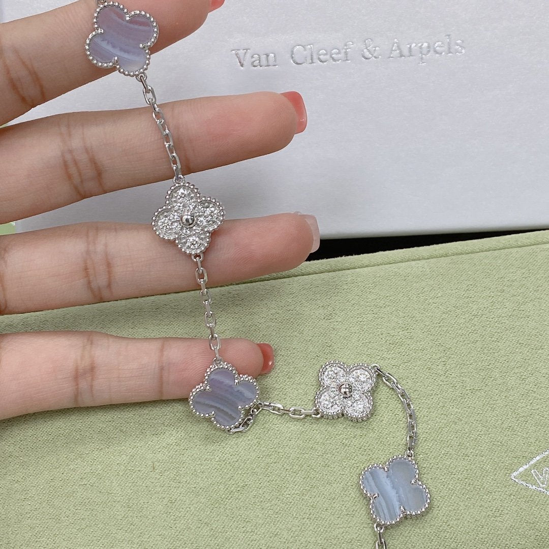 [⭐Miroze] CLOVER 5 MOTIF PURPLE CHALCEDONY BRACELET COLLECTION