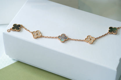 [⭐Miroze] CLOVER 5 MOTIF GRAY MOP BRACELET COLLECTION