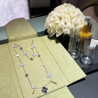 [⭐Miroze]DETACHABLE CLOVER 15(11+4) FLOWER SILVER NECKLACE SET